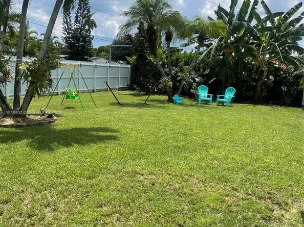 610 NW 16th St, Homestead FL 33030