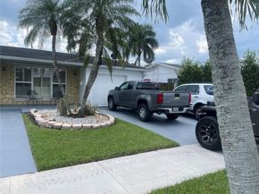 610 NW 16th St, Homestead FL 33030