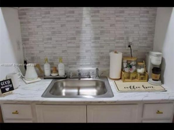 610 NW 16th St, Homestead FL 33030
