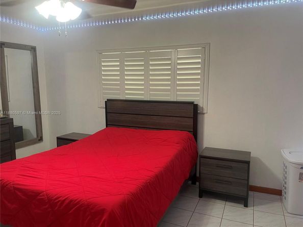 610 NW 16th St, Homestead FL 33030