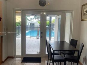 610 NW 16th St, Homestead FL 33030