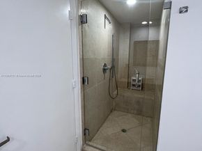 495 Brickell Ave 3208, Miami FL 33131