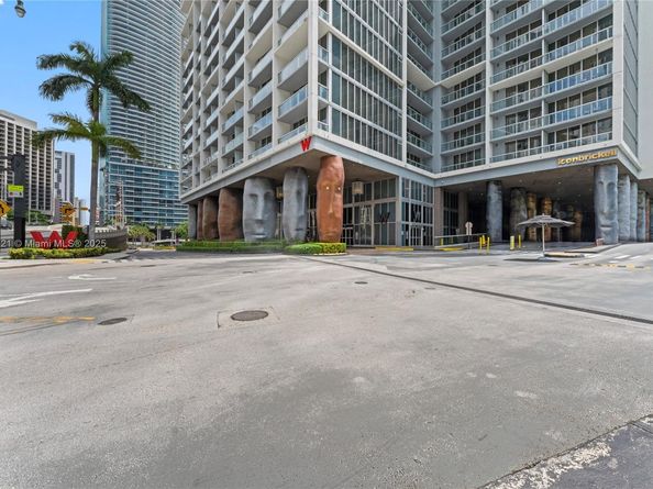 495 Brickell Ave 3208, Miami FL 33131
