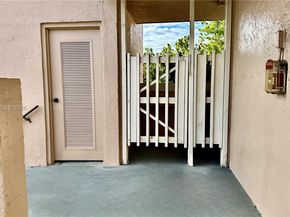 6800 Cypress Rd 501, Plantation FL 33317