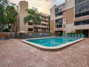 6800 Cypress Rd 501, Plantation FL 33317