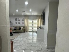 19361 NW 1st Ct, Miami Gardens FL 33169