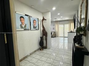 19361 NW 1st Ct, Miami Gardens FL 33169