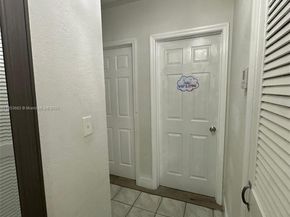19361 NW 1st Ct, Miami Gardens FL 33169