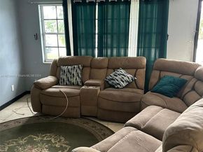 4204 Kirkland Ln, Lake Worth FL 33461