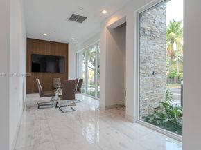 1850 Monroe St 403, Hollywood FL 33020