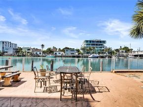 8420 Byron Ave 7, Miami Beach FL 33141