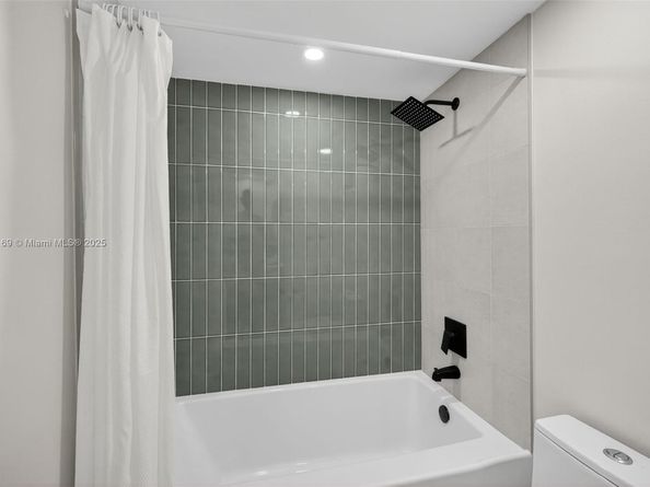 261 Deer Creek Blvd 1205, Deerfield Beach FL 33442