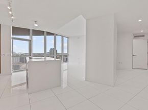 851 NE 1st Ave 2102, Miami FL 33132