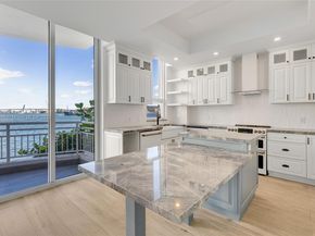 848 Brickell Key Dr 204, Miami FL 33131