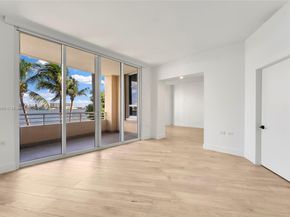 848 Brickell Key Dr 204, Miami FL 33131