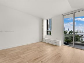 848 Brickell Key Dr 204, Miami FL 33131