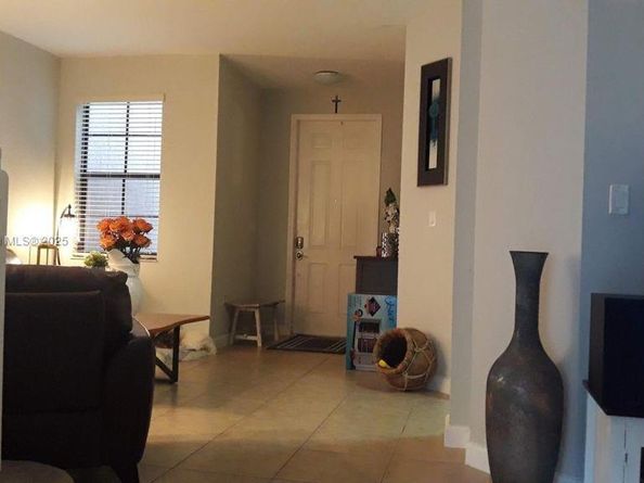 3457 W 89th Ter 3457, Hialeah FL 33018