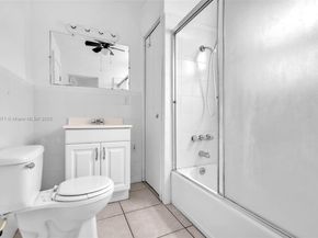 208 N 56th Ave, Hollywood FL 33021