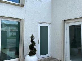 10916 SW 70th Ter, Miami FL 33173