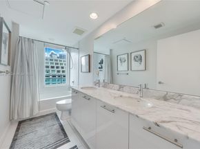 951 Brickell Ave 3201, Miami FL 33131