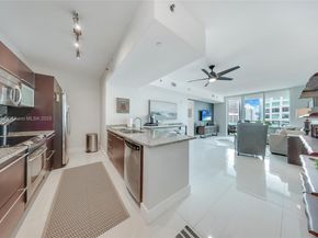 951 Brickell Ave 3201, Miami FL 33131