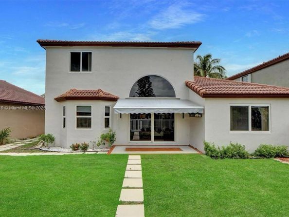 5511 NW 51st Ave, Coconut Creek FL 33073