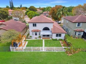 5511 NW 51st Ave, Coconut Creek FL 33073