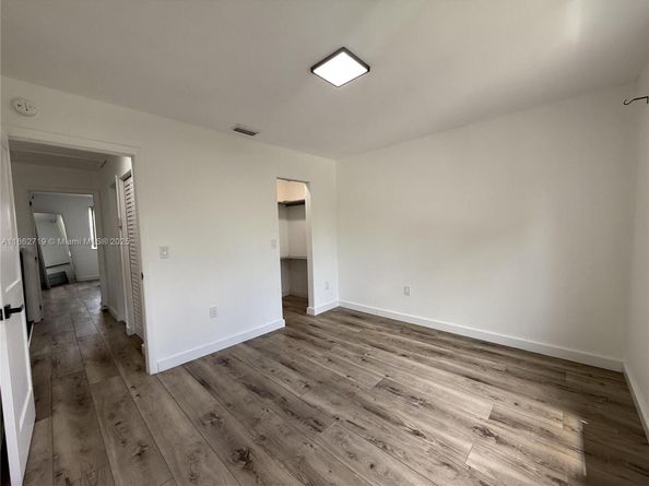 5511 NW 51st Ave, Coconut Creek FL 33073