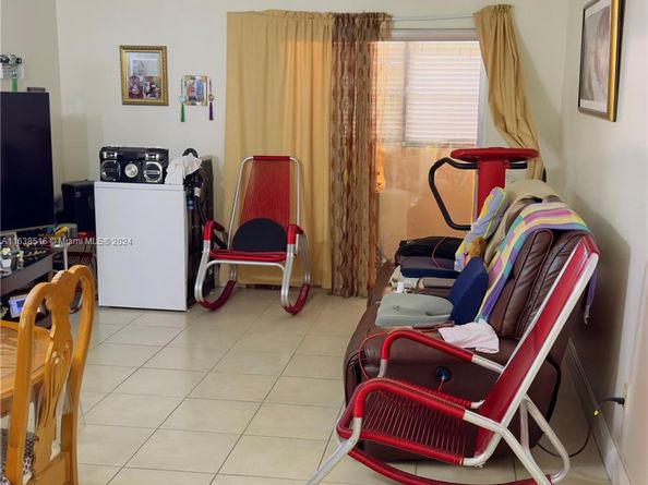 440 E 23rd St 1219, Hialeah FL 33013