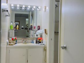 440 E 23rd St 1219, Hialeah FL 33013