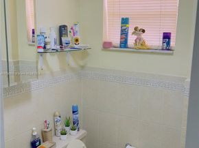 440 E 23rd St 1219, Hialeah FL 33013