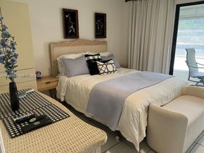 17 Westbury A 17, Deerfield Beach FL 33442