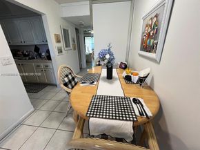 17 Westbury A 17, Deerfield Beach FL 33442