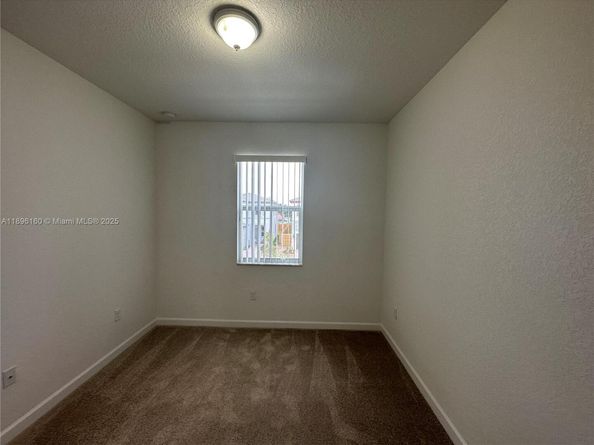 2382 NW 131st Cir, Miami FL 33167