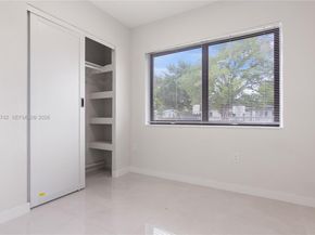 1910 NW 134th St, Miami FL 33167