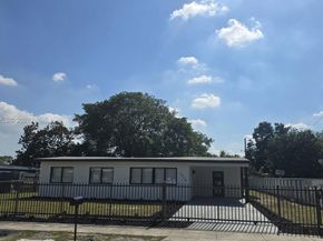 1910 NW 134th St, Miami FL 33167
