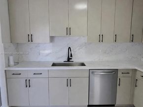 1910 NW 134th St, Miami FL 33167