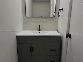 1910 NW 134th St, Miami FL 33167