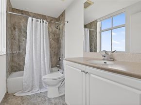 3340 NE 190th St 1101, Aventura FL 33180