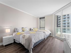 21150 Point Pl 1102, Aventura FL 33180