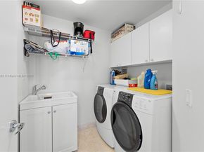 21150 Point Pl 1102, Aventura FL 33180