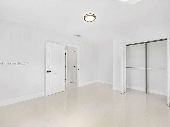 10935 SW 217th Ter, Miami FL 33170