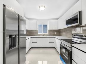 10935 SW 217th Ter, Miami FL 33170
