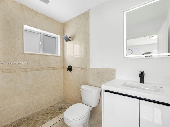 10935 SW 217th Ter, Miami FL 33170