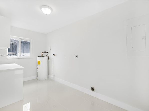 10935 SW 217th Ter, Miami FL 33170