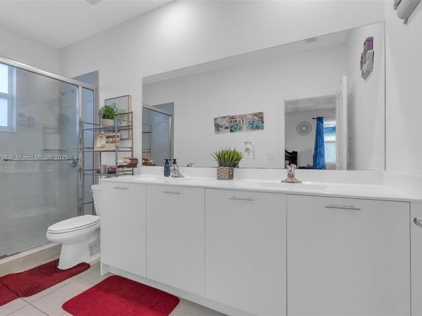 2409 NW 131st Cir, Miami FL 33167
