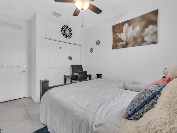 2409 NW 131st Cir, Miami FL 33167
