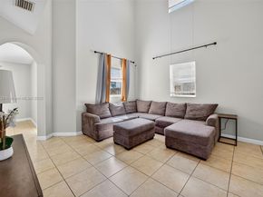 379 NE 25th Ter, Homestead FL 33033