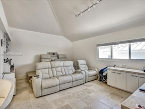 Undisclosed Address #A11974186, Fort Lauderdale FL 33308