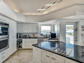 Undisclosed Address #A11974186, Fort Lauderdale FL 33308